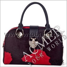 攜手埃克米爾服飾，共創香港箱包代理合作新機遇