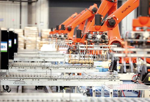 智造拔節(jié)勢如虹 2025年全市規(guī)上工業(yè)企業(yè)近2000戶，服裝產業(yè)轉型升級引領高質量發(fā)展